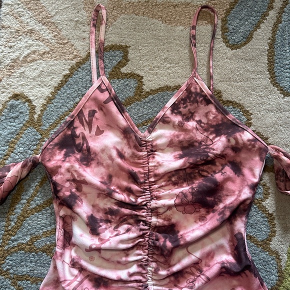 Pink/White Ruched Dress - Picture 2 of 2